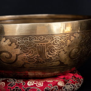 Tibetan antique singing bowl | Singing Bowl | Handmade in Nepal