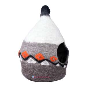 Luxury Felted Wool Hand Made Cat Beds | Felt Products | Handmade in Nepal